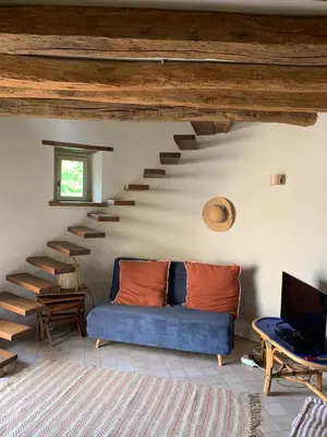 Coin salon dans l'établissement Le Colombier et son parc