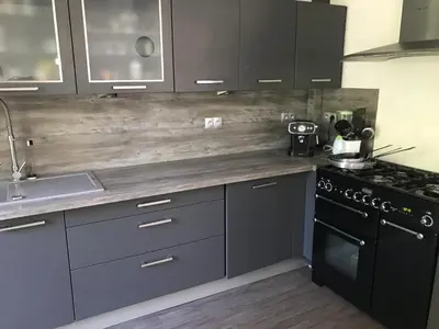 Cuisine ou kitchenette dans l'établissement Location MAISON LE MANS