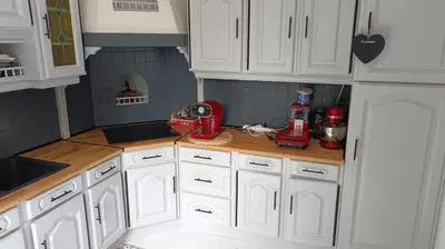 Cuisine ou kitchenette dans l'établissement Belle maison proche du futuroscope