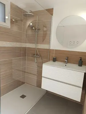 Salle de bains dans l'établissement Aux Murmures des Pierres