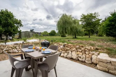 Jardin de l'établissement Aux 4 Ailes - 20 min from Beauval Zoo - 4 people