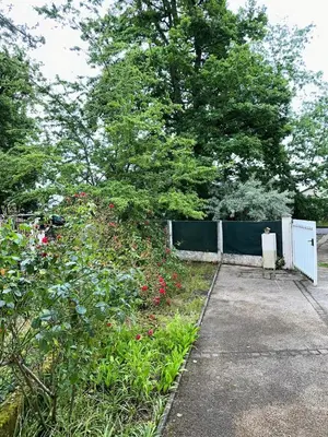 Jardin de l'établissement L'impasse de l'Orée du Bois
