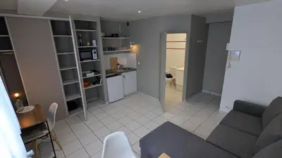 Plan de l'établissement KnP Voltaire Tours