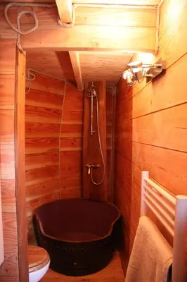 Salle de bains dans l'établissement Domaine La Roche Bellin