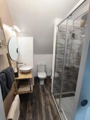 Salle de bains dans l'établissement Gîte la prairie