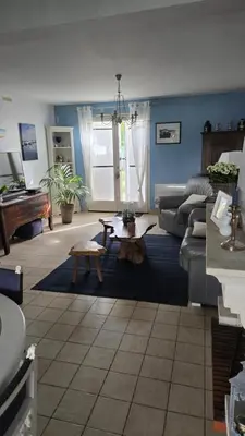 Coin salon dans l'établissement Le Bleuet de Montbazon