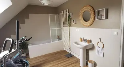 Salle de bains dans l'établissement Véro et Domi