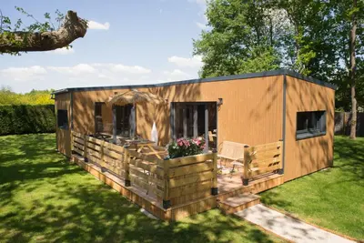 Jardin de l'établissement Cottage Umbra Néa