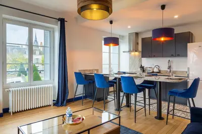 Cuisine ou kitchenette dans l'établissement - L'instant Loire - Vue sur la Loire