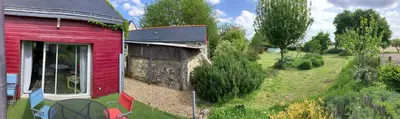 Jardin de l'établissement Saumur Loire chambres et gite
