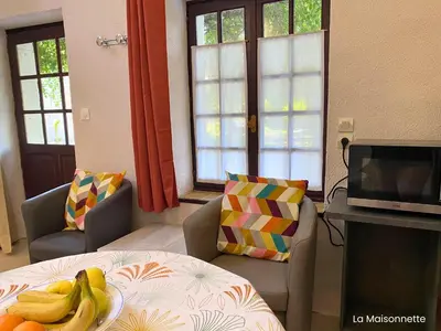 Coin salon dans l'établissement Domaine de la Closerie Champêtre - Gîte 1 chambre 1-2 personnes