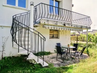 Plan de l'établissement Maison familiale avec jardin à Blois, Parking privé