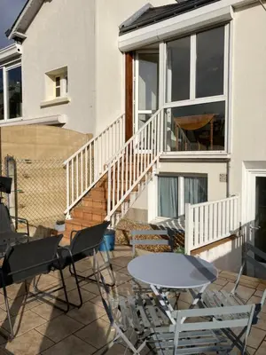 Balcon ou terrasse dans l'établissement Charmante Mancelle à louer pour évènement circuit 24h