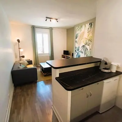 Plan de l'établissement L'Oasis-T2 spacieux-Wifi-TV-Proche Gare