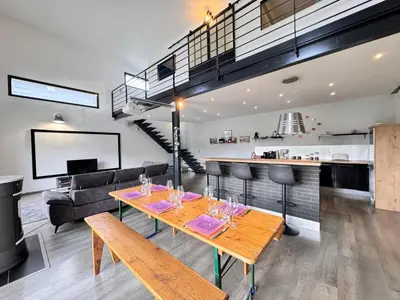 Cuisine ou kitchenette dans l'établissement Le Paddock - Jardin - parking - 4 pers
