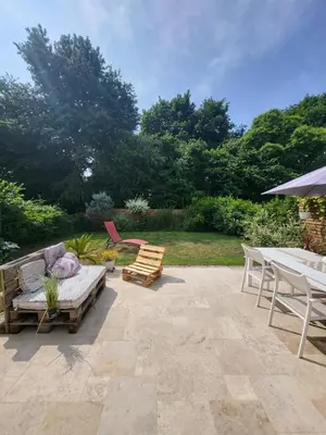 Jardin de l'établissement Chambre chez l'habitant