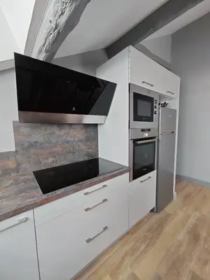 Cuisine ou kitchenette dans l'établissement Appartement de charme à Amboise face à la Loire