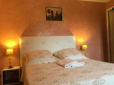 Un ou plusieurs lits dans un hébergement de l'établissement Chambres D'hôtes du Plessis