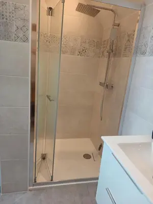 Salle de bains dans l'établissement Ferme de la Dalbeine