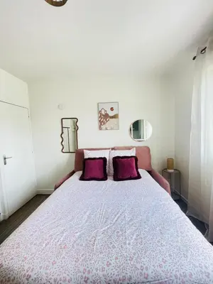 Un ou plusieurs lits dans un hébergement de l'établissement La Halte Urbaine - 2 guests - Wifi