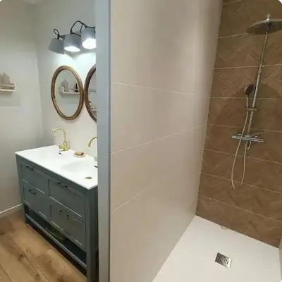Chambre cosy avec salle de bain privative