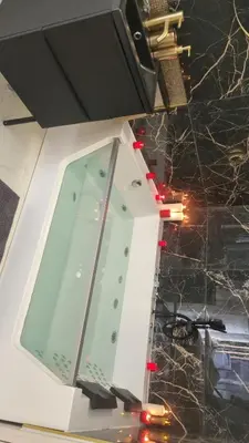 Salle de bains dans l'établissement Très belle dépendance relaxante totalement indépendante