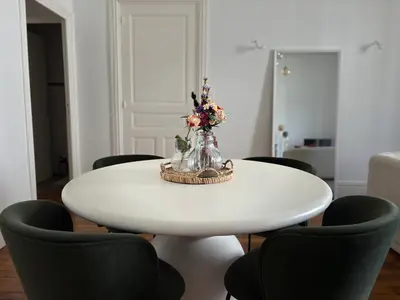 Coin salon dans l'établissement Cozy apartment