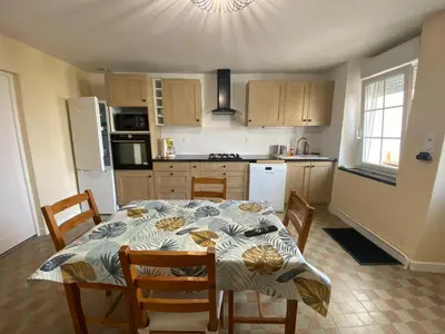 Cuisine ou kitchenette dans l'établissement p'tite maison