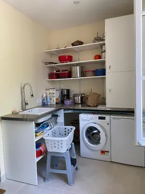 Cuisine ou kitchenette dans l'établissement La maison de Théophile