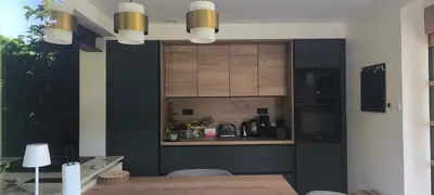 Cuisine ou kitchenette dans l'établissement Maison moderne 150 m2 à 15mn du centre ville