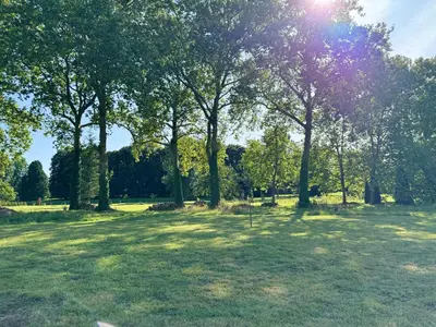 Jardin de l'établissement Château des quatre tourelles