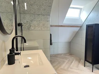 Salle de bains dans l'établissement La Petite Saulaie - Proche circuit 24h - 6 pers