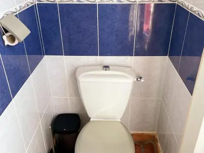 Salle de bains dans l'établissement Gîte charmant à Veuzain-sur-Loire, proche des châteaux - FR-1-491-470