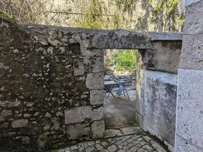 Plan de l'établissement Vaste studio quartier historique