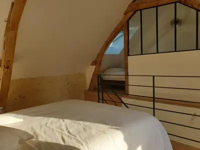 Un ou plusieurs lits dans un hébergement de l'établissement Maison d'hôtes près de La Flèche - Animaux Admis - Petit-déjeuner Inclus - FR-1-410-477