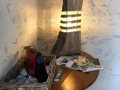 Coin salon dans l'établissement Maison d'hôtes familiale près de La Flèche, animaux acceptés - FR-1-410-476