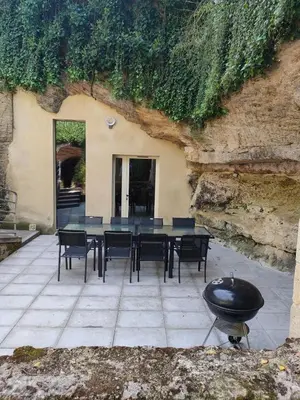 Terrasse ou espace extérieur de l'établissement Evasion Troglodyte insolite spa et nature