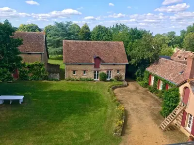 Jardin de l'établissement Grand Gite à Parcé Sur Sarthe