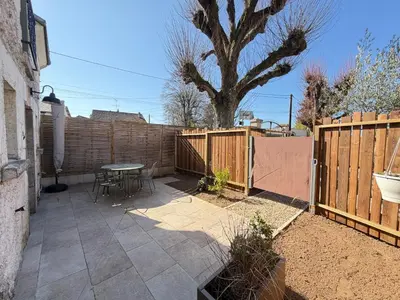 Jardin de l'établissement Maisonnette de charme tout confort - Le tilleul