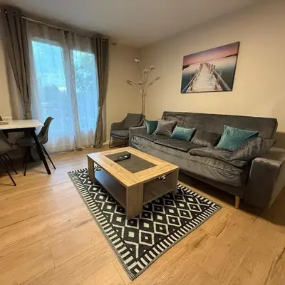 Liberte-Apartment with parking