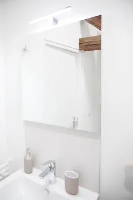 Salle de bains dans l'établissement Logement Cosy au cœur de Blois