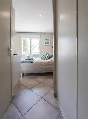 Un ou plusieurs lits dans un hébergement de l'établissement Studio Cosy La Fuye, proche gare, VELORA