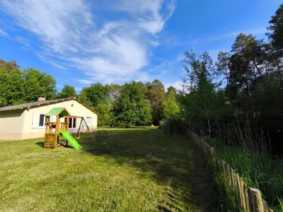 Jardin de l'établissement Maison forestière