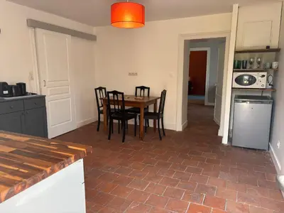 Cuisine ou kitchenette dans l'établissement Oscar et Marcelle