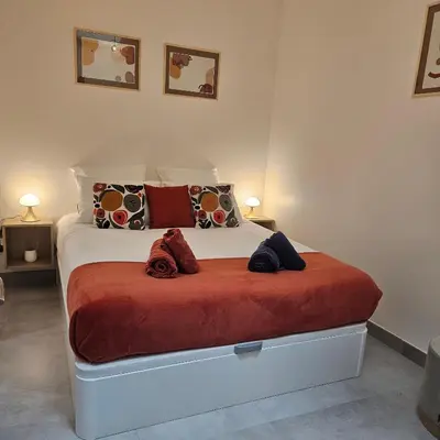 Un ou plusieurs lits dans un hébergement de l'établissement Séjour vigne et château Vouvray - Maison terrasse