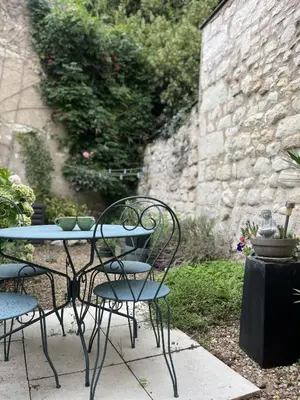 Jardin de l'établissement La Clef des Souvenirs