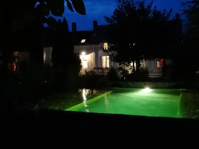 Piscine de l'établissement Jardin de Canaan ou située à proximité