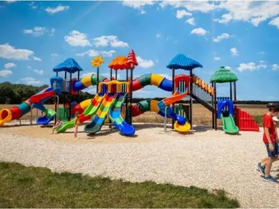 Aire de jeux pour enfants de l'établissement Chalet 35m² avec Terrasse pour 7 personnes - API-1-52-515