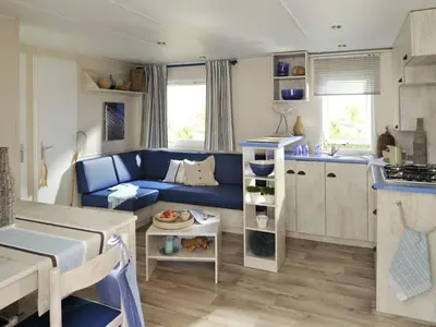 Cuisine ou kitchenette dans l'établissement Chalet 32m² à Valloire-sur-Cisse - 3 chambres, Terrasse - API-1-52-792