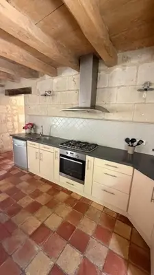 Cuisine ou kitchenette dans l'établissement La Grange de la Boutelaye